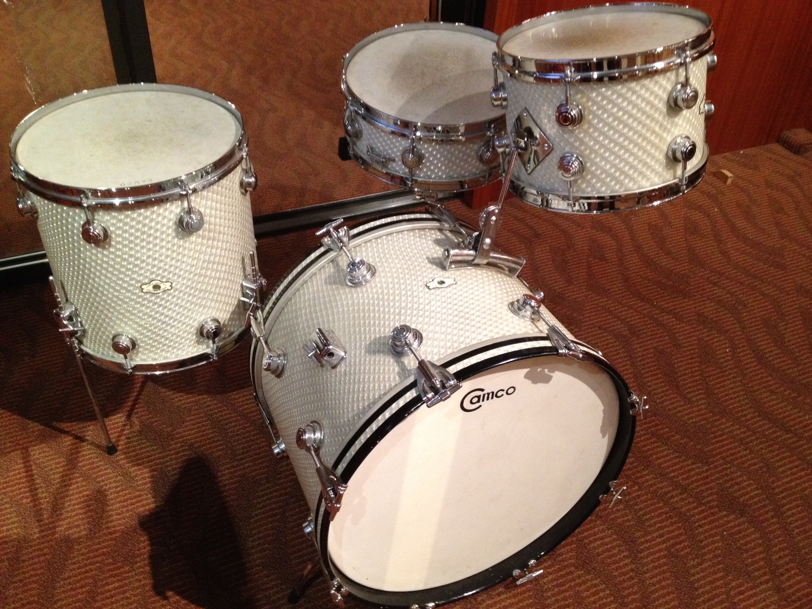 Camco Oaklawn 20,12,14,5.5 3D Moire!! One owner drum set