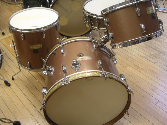 Gretsch 20/12/14" Round Badge Copper Mist with 4x14 and 5.5x14 S